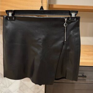 Zara Black Faux Leather Asymmetrical Mini Skirt with Zip Accent